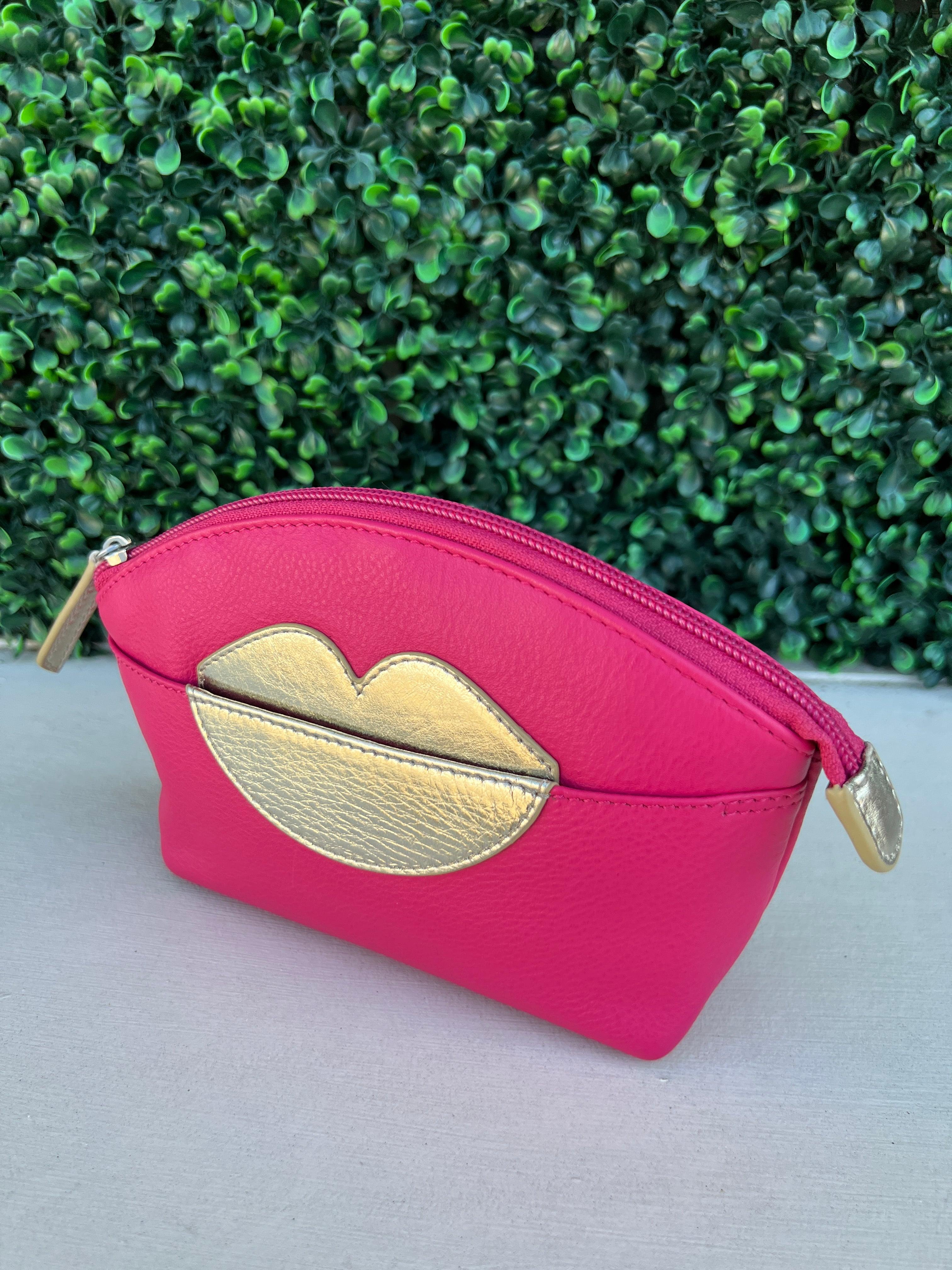 Lip Shape Design Novelty Bag | SHEIN