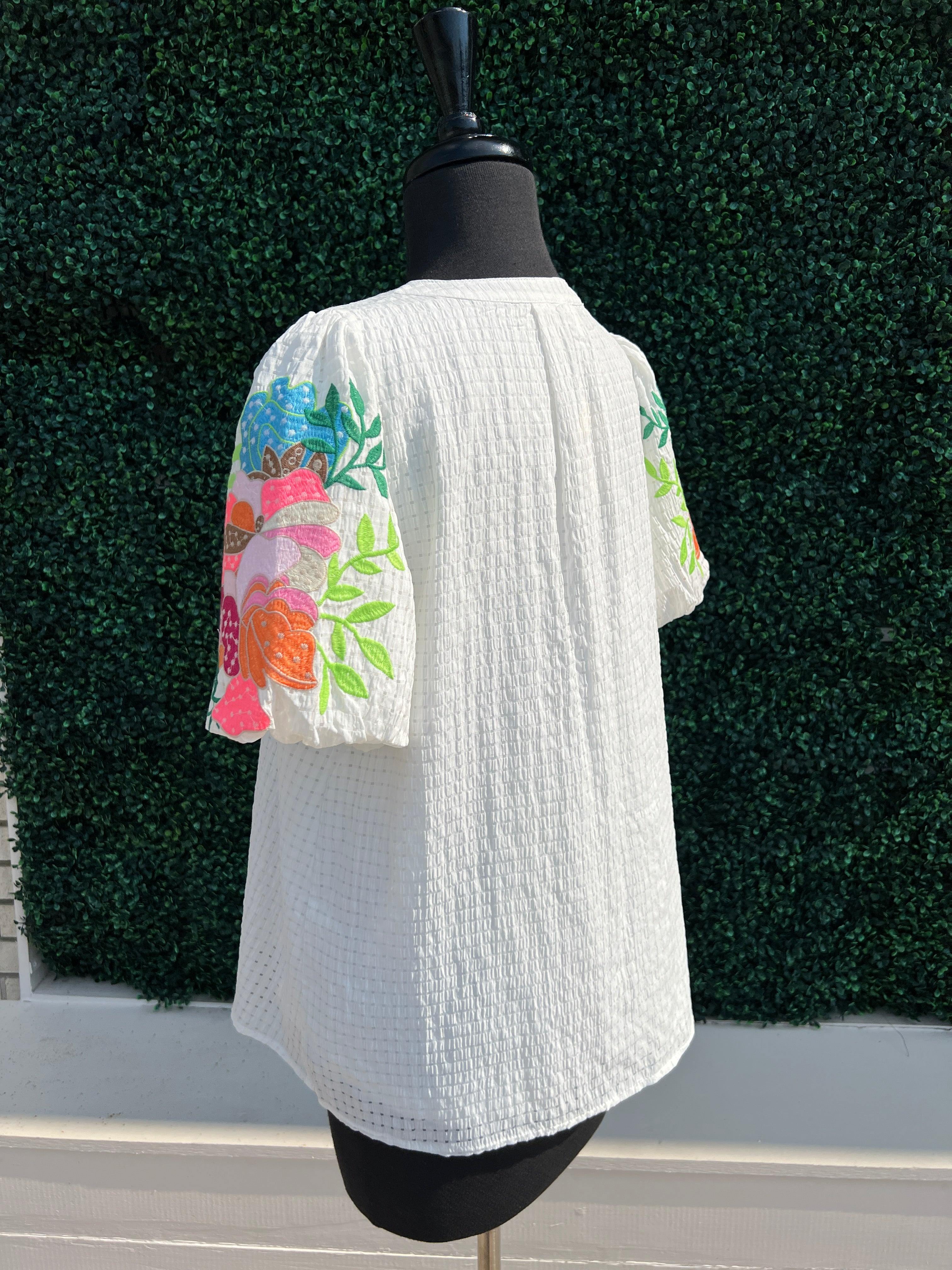 Embroidered Garden Puff Sleeve Blouse Jodifl Brand Online Boutique Tres Chic Boutique